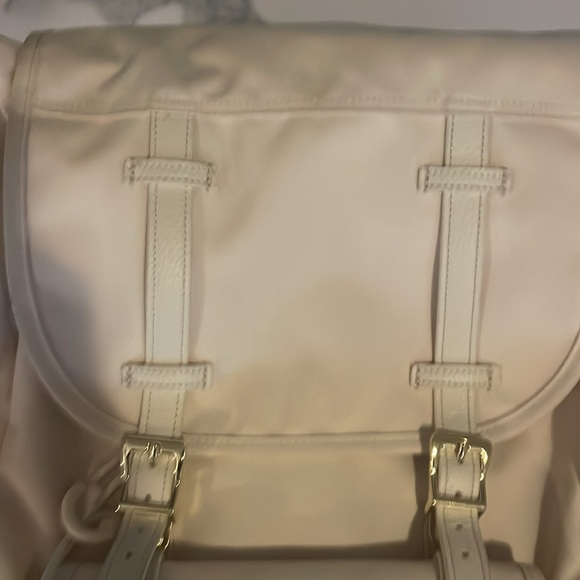 Worn Once Hershel Backpack - Picture 5 of 13